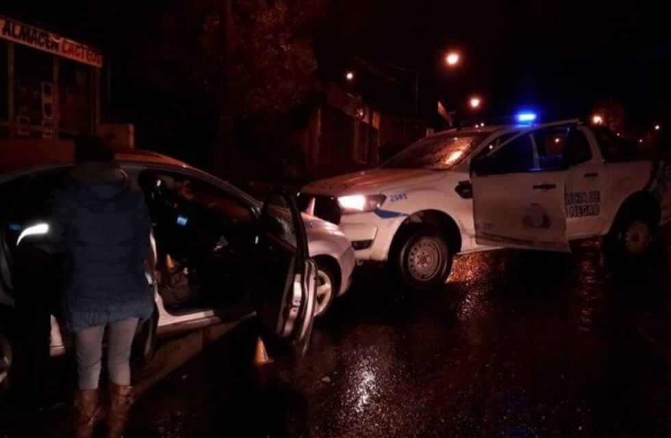 Viajaban con sus hijos junto a dos personas tenían una pistola y el conductor estaba alcoholizado