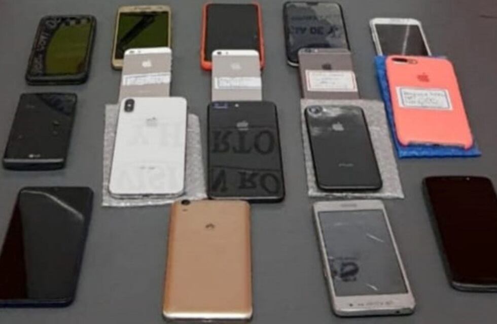 Un local comercial que vendía celulares robados fue allanado