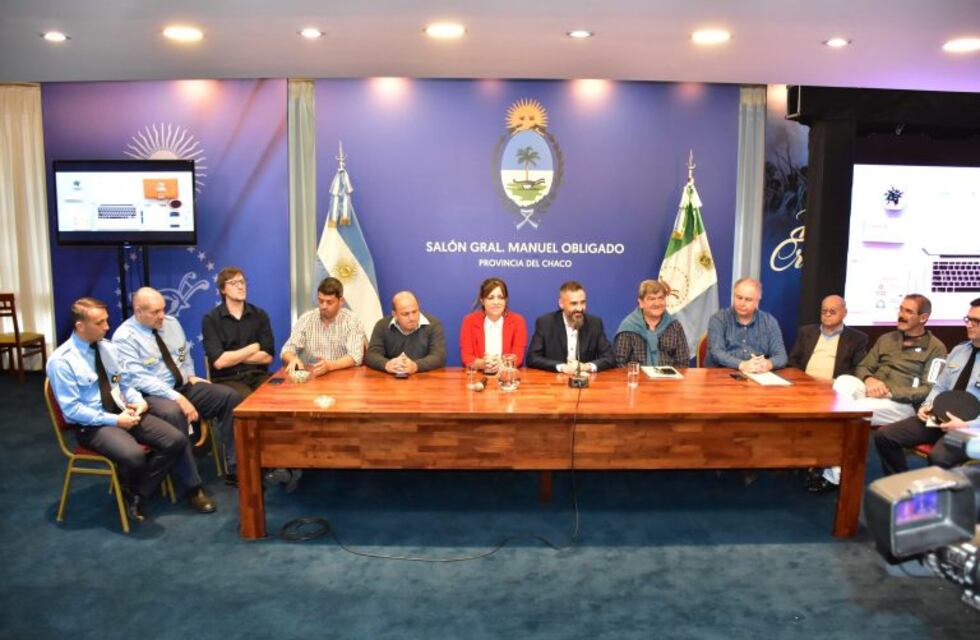 Anuncian mejoras salariales para la Policía