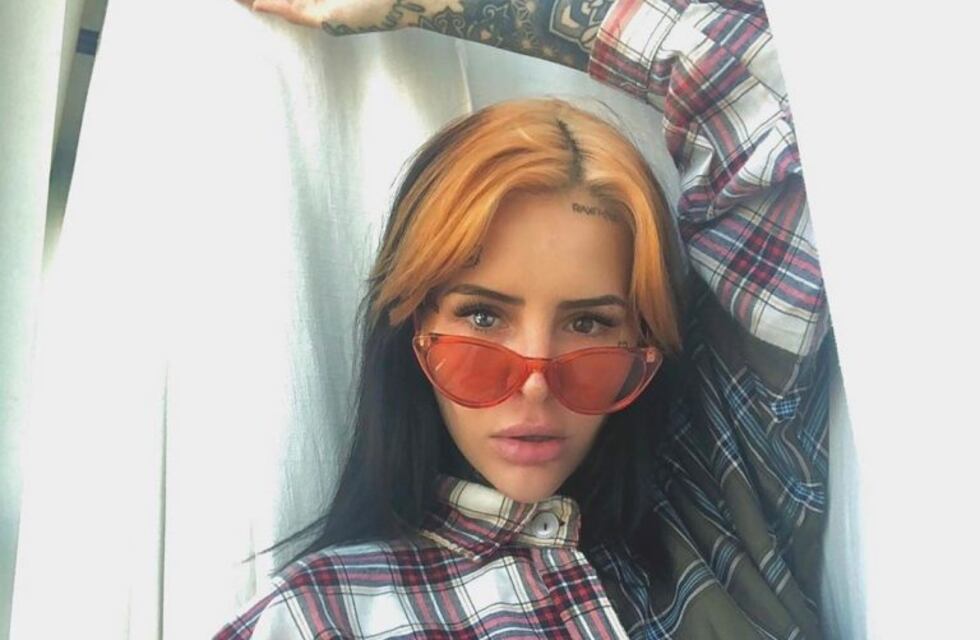 Las sugerentes poses de Cande Tinelli que explotaron en Instagram