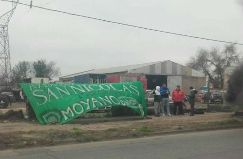 Tras una semana de paro, se destrabó el conflicto entre empresarios de la distribuidora DAB y camioneros
