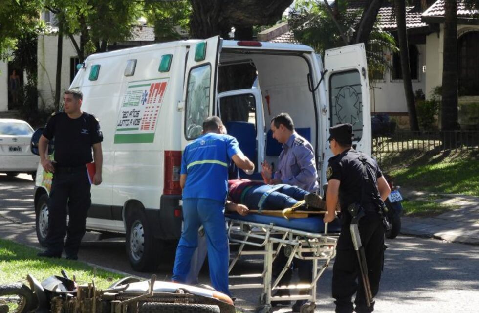 Por una cartera, un ladrón casi le quita la vida a una mujer
