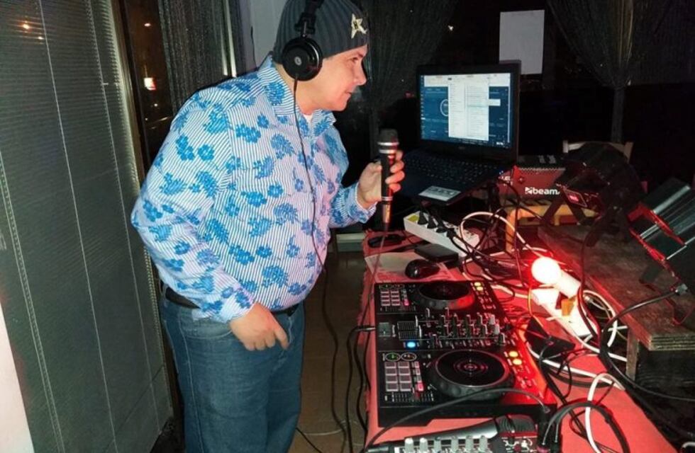 Del barrio La Campana en Calera a ser "el DJ" en la noche de Italia