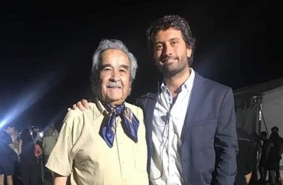 Renunció el funcionario que participó en un cumpleaños que violó el protocolo