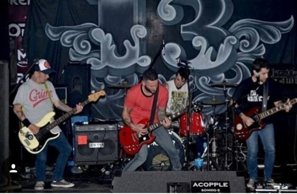 Festisolidario: 13 Puñaladas, letras lúcidas y críticas