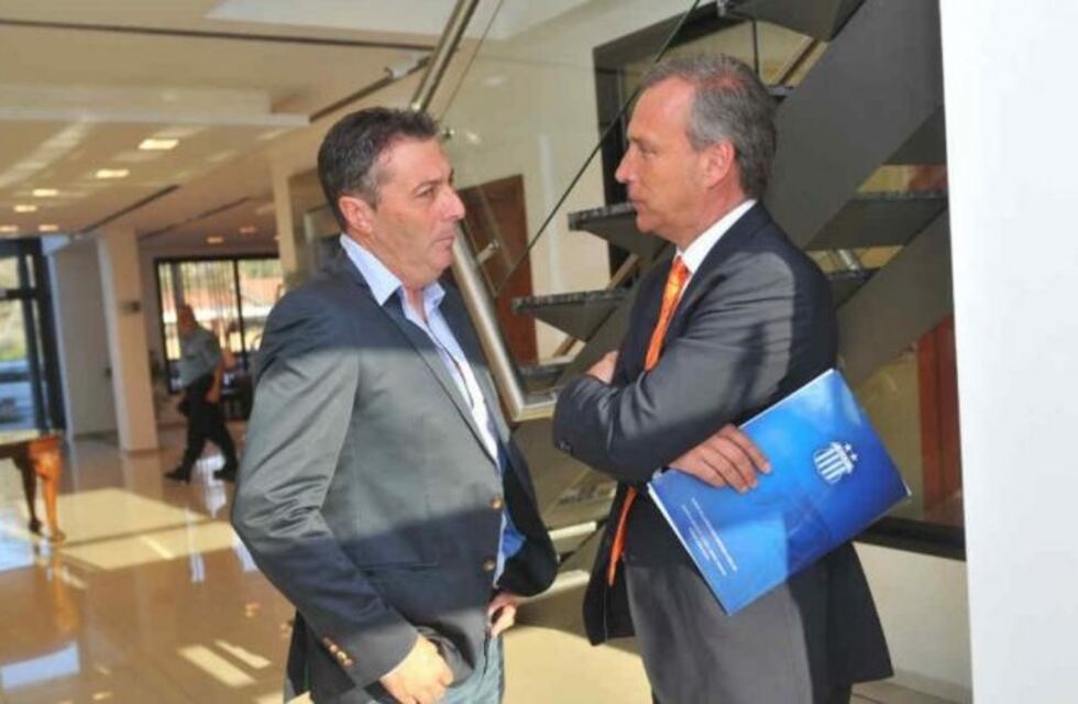 Fassi y Kudelka siguen conversando por la continuidad en Talleres