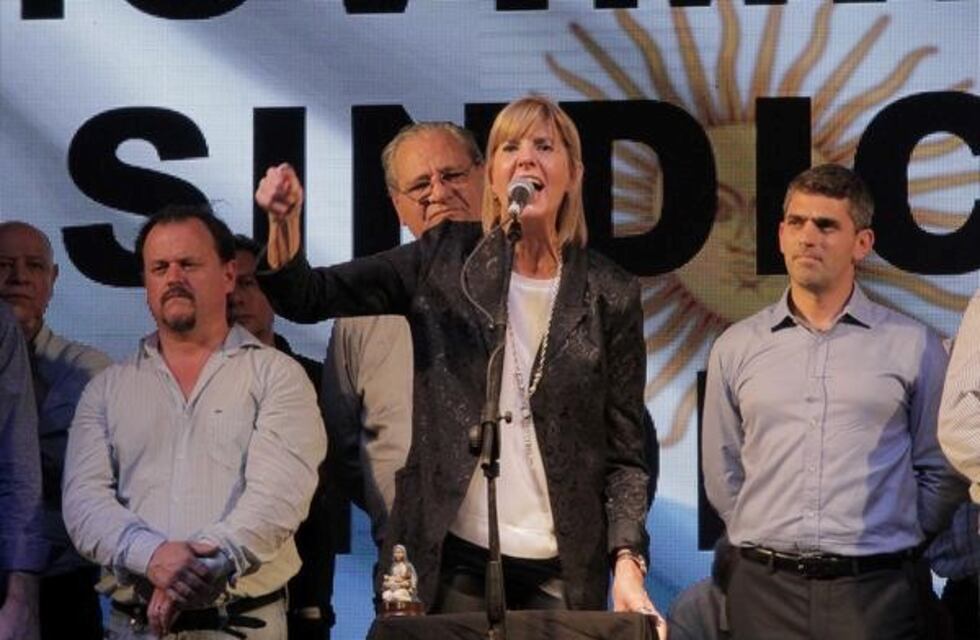 Rodenas presentó su lista con críticas a Rossi: "No se puede liderar mirando el pasado"