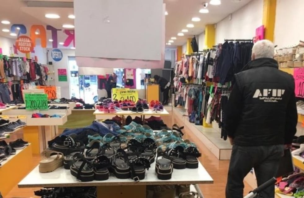 Cómo fue el operativo de AFIP que allanó 5 comercios en San Juan