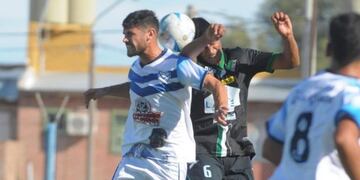 Villa Mitre goleó a La Armonía