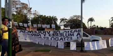 Vecinos de Iguazú solicitan explicaciones a las autoridades ante la llegada de un sacerdote denunciado
