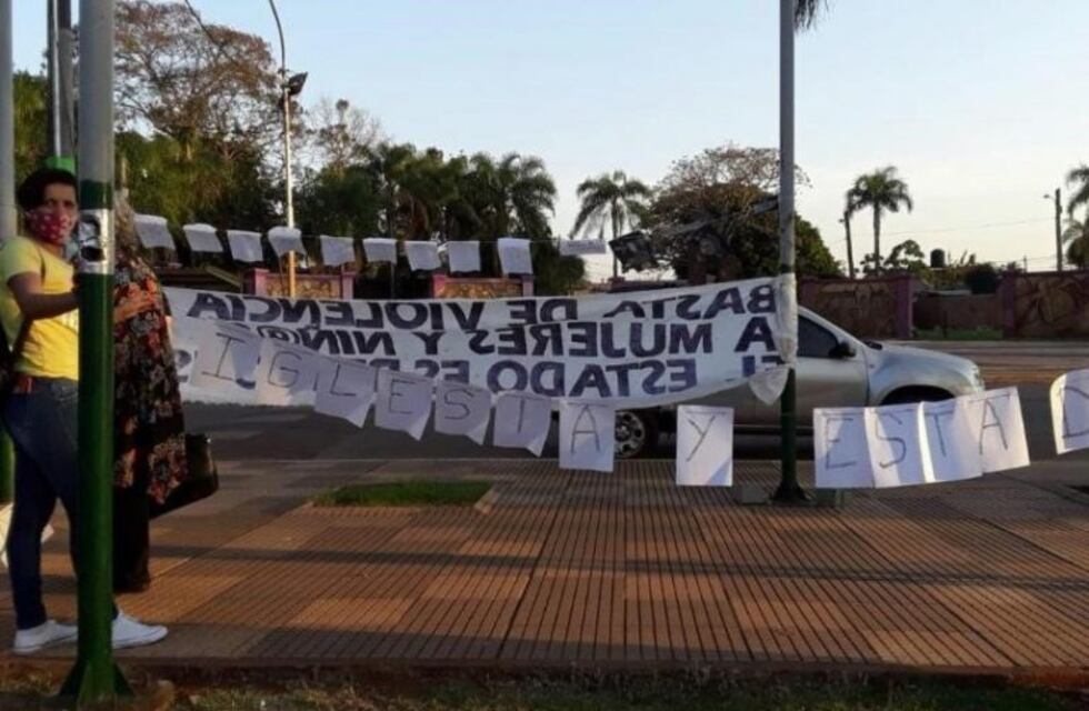 Vecinos de Iguazú solicitan explicaciones a las autoridades ante la llegada de el sacerdote denunciado