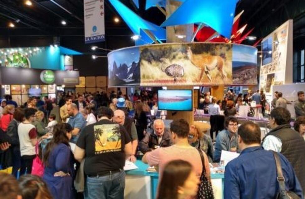 Miles de visitantes en el stand de Santa Cruz que integra la Patagonia