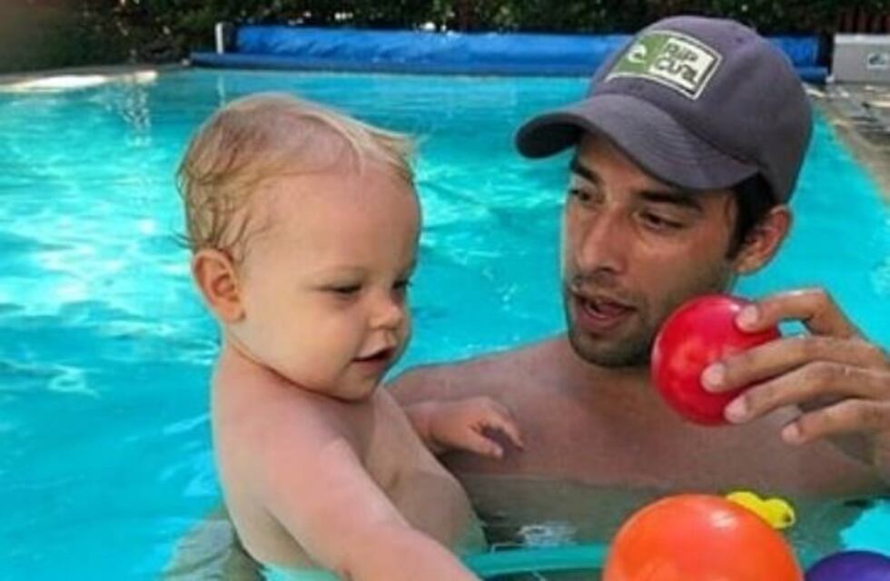 Jimena Barón piropeó al profesor de natación de Mirko: "Tengo un tirón justo en la gamba"