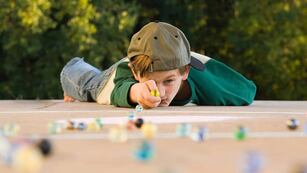 Cómo se juega a las bolitas, reglas e instrucciones. (Unsplash)