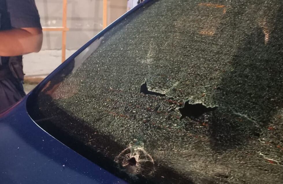 Video: robo en un depósito de Córdoba terminó en disparos, un herido y una fuga