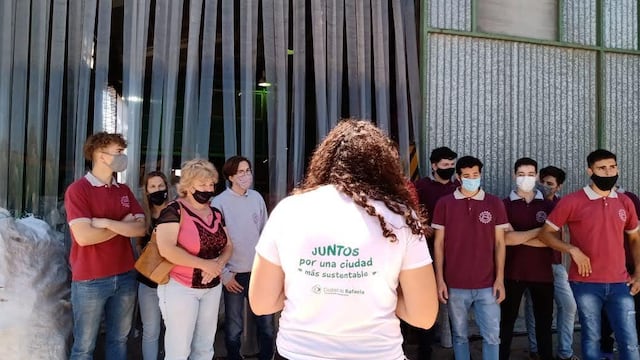 Siguen las visitas al Complejo Ambiental