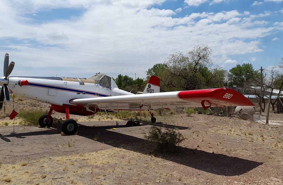 Mendoza sumó un nuevo avión hidrante de alta tecnología para el combate de incendios