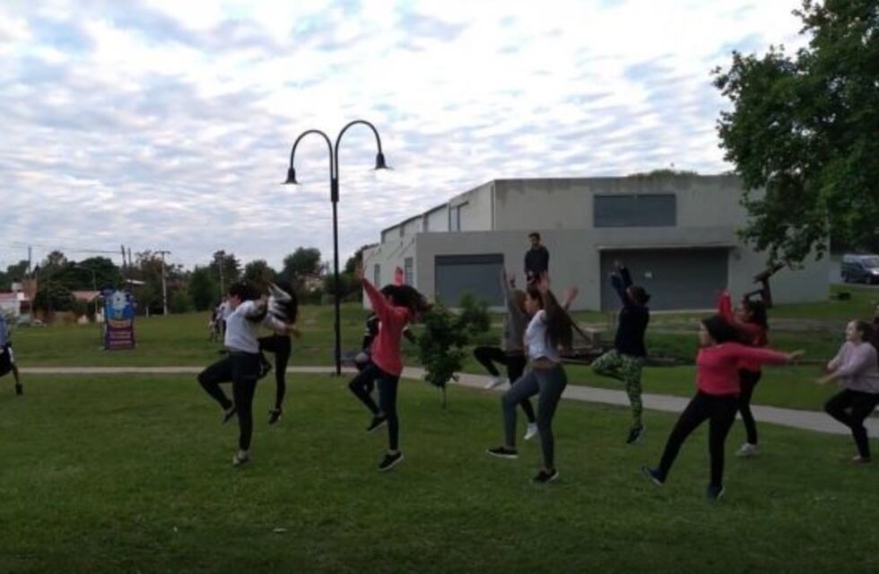 ¡La Unquillense a todo ritmo!