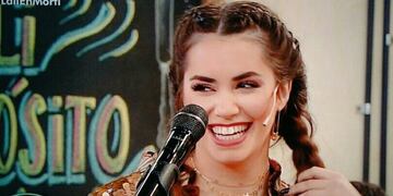 Lali Espu00f3sito en Telefe.