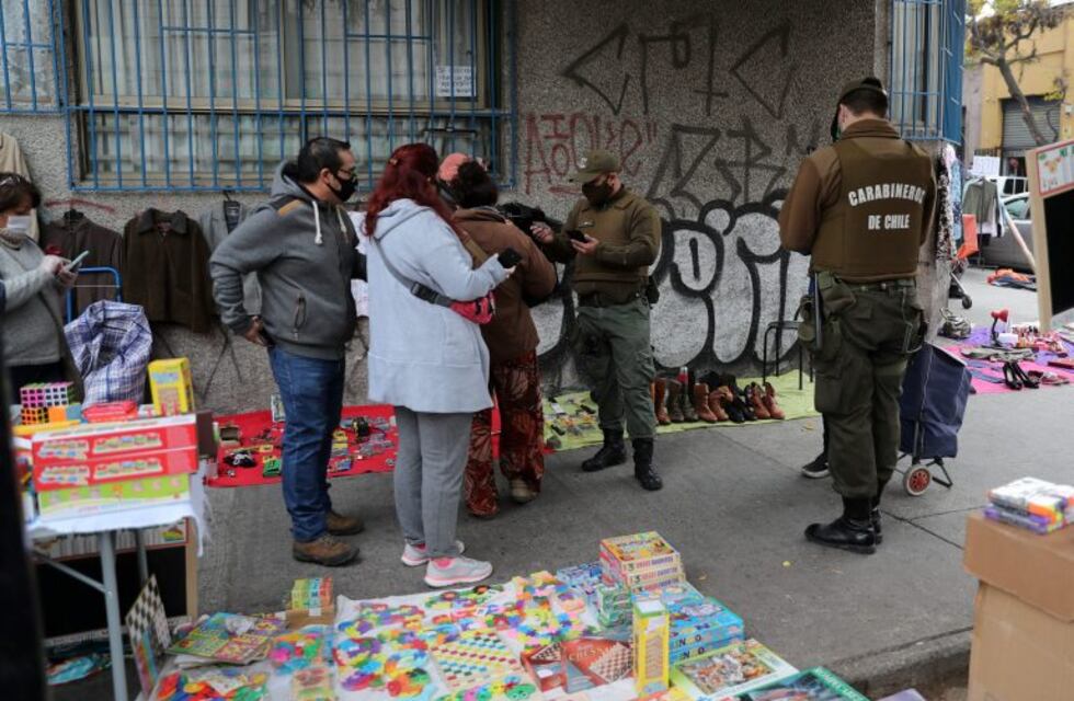 Coronavirus: en abril la economía chilena tuvo una caída histórica del 14%