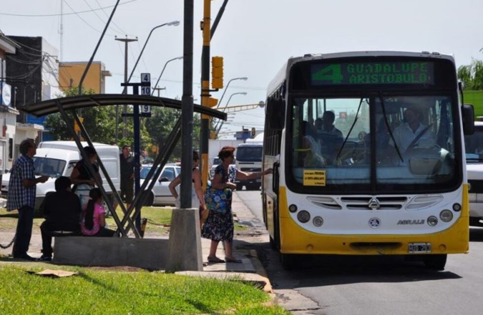 Corral confirmó el congelamiento del boleto urbano