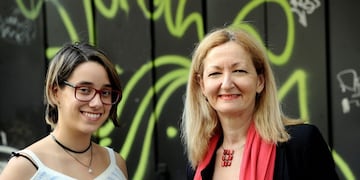 Natalia Mira y Débora Tajer (Foto: Clarín)