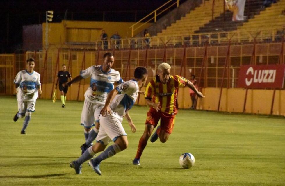 Boca Unidos perdió y se complicó en el Federal A