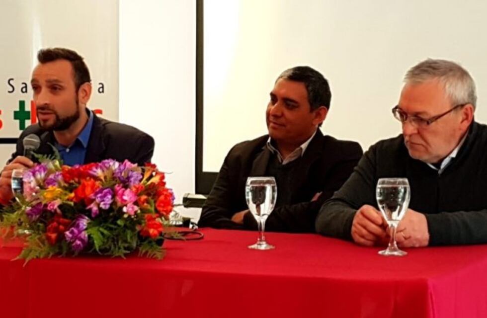 En Las Heras se reconoció a los empleados de la Salud