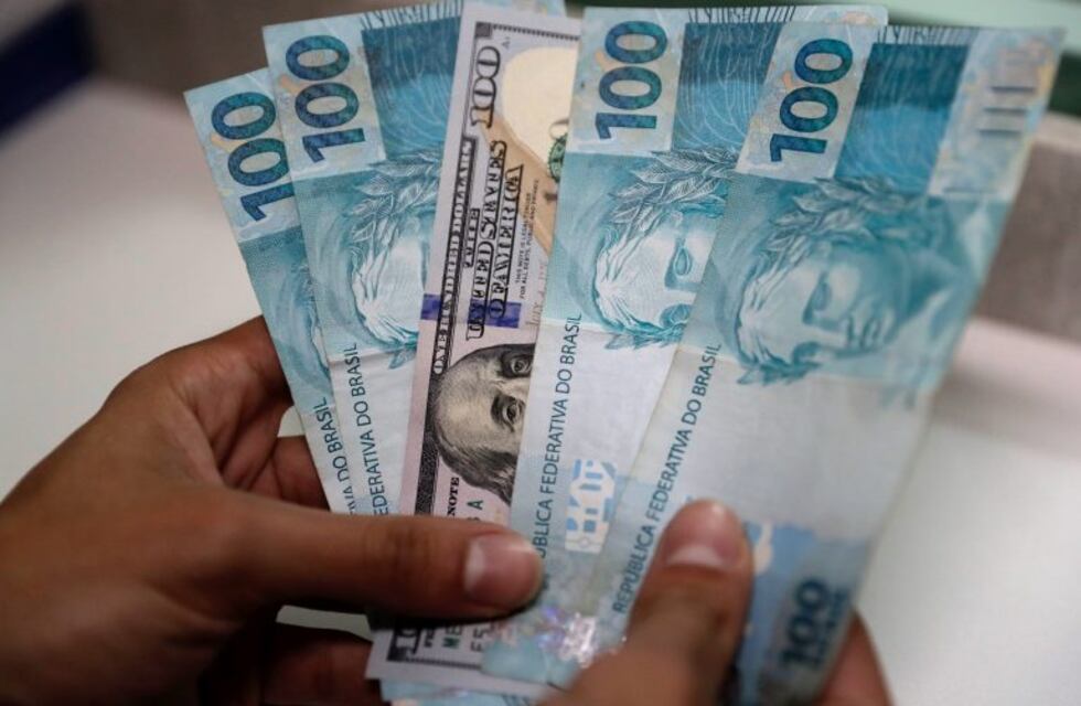 En Posadas el dólar se vende a 38,50 y el real a 10,50 pesos