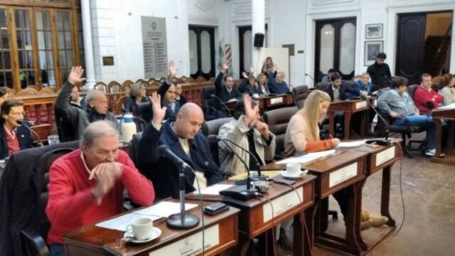 Aprobaciu00f3n licencia Passaglia