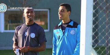 El delantero uruguayo y su compatriota Martínez Pintos\u002E Se ganan un lugar\u002E