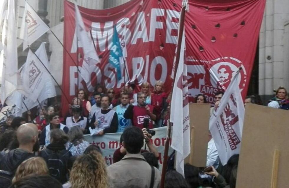 Los maestros de Rosario convocan a una nueva marcha en el marco del paro nacional