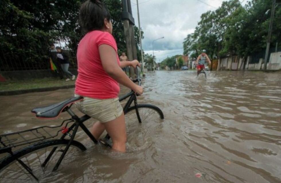 Organizan colecta solidaria para los afectados por las inundaciones en el norte del país