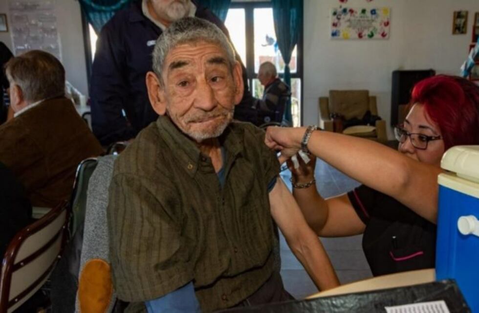 El municipio llevó a cabo el plan de vacunación para adultos mayores