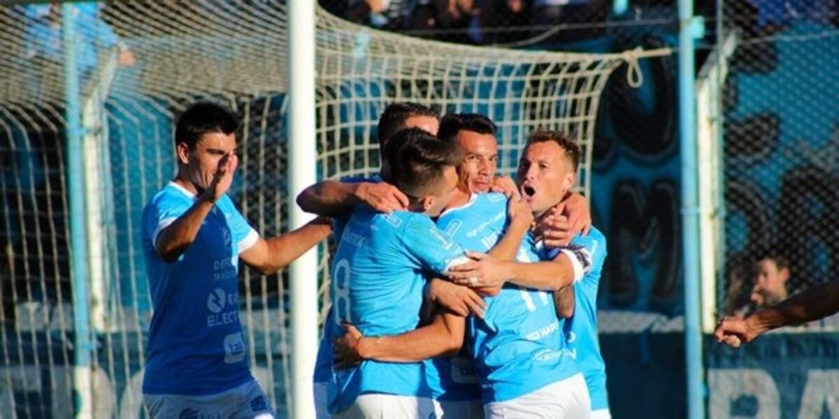 Estudiantes de Río Cuarto lidera la zona del grupo de Ascenso a la B Nacional\u002E (Foto Telediario Digital)