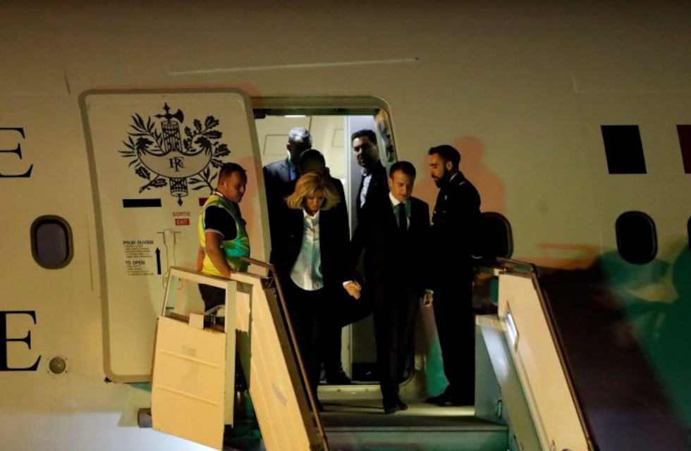 El presidente francés Macron ya está en la Argentina para la cumbre del G20