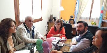 Trabajan Estatuto de los trabajadores públicos