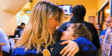 Jimena Barón y su hijo Momo Osvaldo (Foto: Instagram/ @baronjimena)
