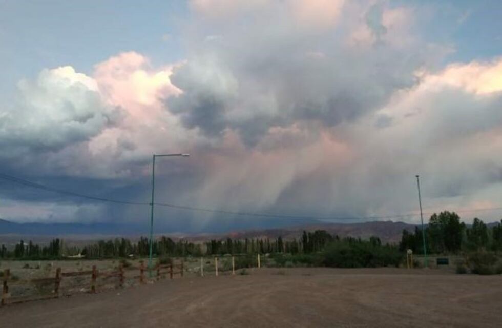 San Juan: el jueves será el último día cálido y se viene la tormenta