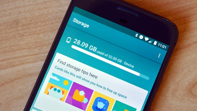 El error que comenten todos y que provoca que la memoria del teléfono celular se llene rápido.