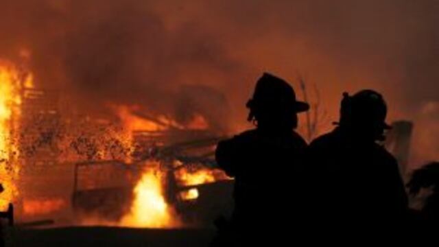 Parten a Chile 20 socorristas santafesinos que ayudarán a combatir los incendios