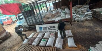 Incautan contrabando de soja en El Soberbio.