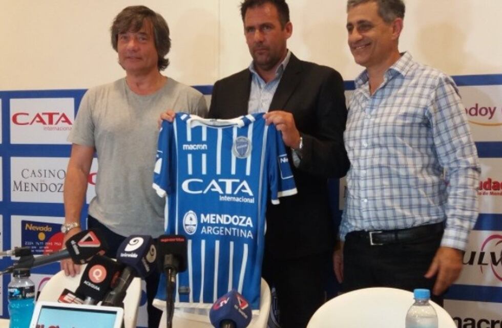 Oficialmente Dabove es el técnico de Godoy Cruz