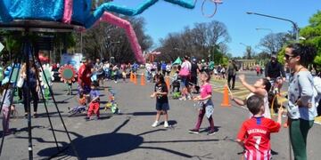 La Calle Recreativa vuelve recargada con maratón y caminatas (Municipalidad de Rosario)