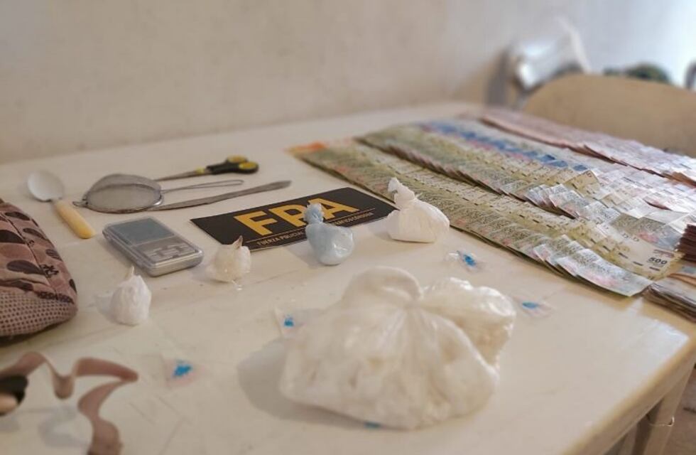 Cae banda con drogas en barrio Cooperativa El Progreso