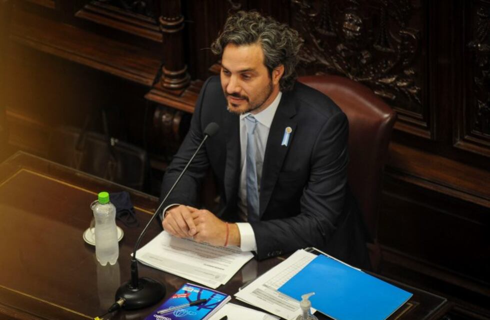 Tras el reclamo de la oposición, Cafiero dará en el Senado su primer informe del año
