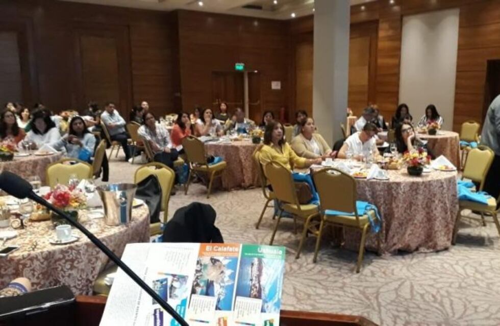 Promocionan Calafate en evento turístico realizado en Lima