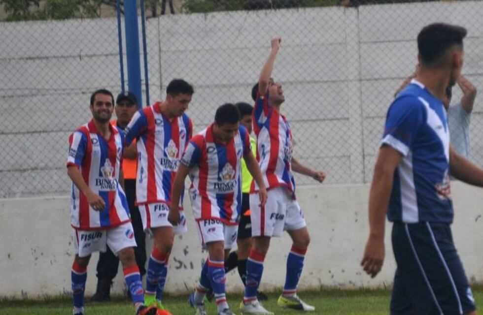 Ganó Rosario y quedó puntero, pero la próxima fecha tiene libre y depende de Bella Vista.