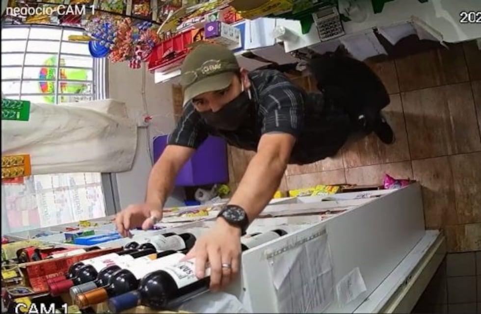 La Calera: además de dinero, se robó cigarrillos y bebidas alcohólicas