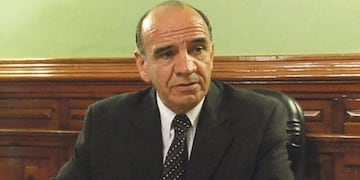 Edmundo Jiménez\u002E